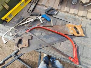 lot 21 image: Lot of Hand Saws, Carpenter Levels, Black & Decker Dual Action Sander