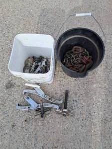 lot 55 image: Pulley Puller Set, and Bucket of Random Log Chains