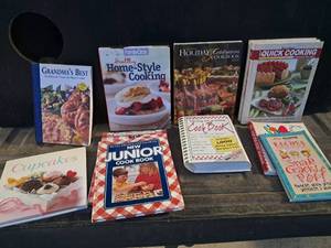 lot 94 image: Lot of Cookbooks, Activity Books, Reading Books all to go