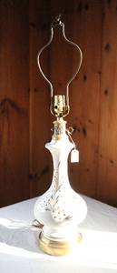 lot 0005 image: Milk and Gold Ceramic Table Lamp