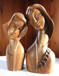 lot 0011 image: Matching Pair of Filipino MCM Sculpture Busts