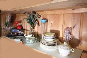 lot 0153 image: Shelf Lot #4 - Multiple items in one lot - See Pic