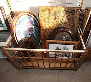 lot 0089 image: Print Group #3 - Multiple Prints - Varied - See Pic - Crib Included