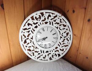 lot 0094 image: Home Decor - Large Hanging Wall Clock - Ornate