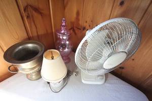 lot 0097 image: Home Decor Lot with Small Circulating Fan