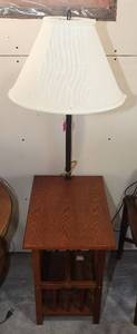 lot 0098 image: End Table Floor Lamp with Shade - Working