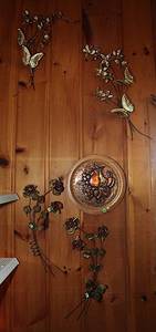 lot 0109 image: Wall Hanging Bundle - Pressed Decorative Metal Wall Hangings