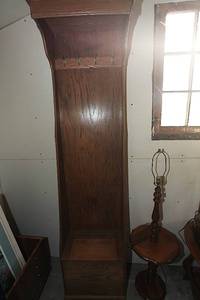 lot 0111 image: HallwayEntryway Tall Boy Coat rack and Storage Unit