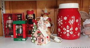 lot 0172 image: Shelf Lot #23 - Multiple items in one lot - Some Christmas - See Pic