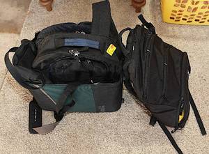 lot 0261 image: Bundle of Bags - See Pic