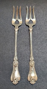 lot 58A image: K - Pair of Sterling Silver Appetizer Forks 6 Inch Floral Pattern