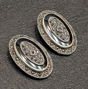 lot 106A image: K - Sterling Silver Marcasite Oval Clip On Earrings