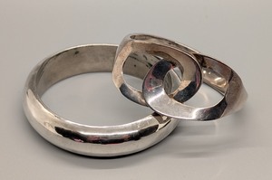 lot 180B image: K - Pair of Mexican Sterling Silver Cuff Bracelets