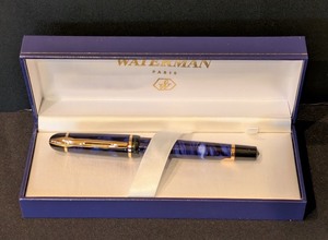 lot 268 image: LR - Waterman Paris Blue Marbled Fountain Pen in Gift Box