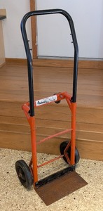 lot 303 image: G - Used 4 Wheel Wonder Hand Truck with Rusted Base