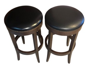 lot 10R image: DR - Pair of Pottery Barn Bar Stools with Black Seats