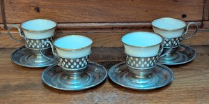lot 86R image: K - Set of 4 Vintage Sterling Silver Demitasse Cupholders with Lenox Inserts and Saucers