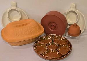 lot 248K image: K - Romertopf Clay Casserole, Hand Painted Divided Serving Tray, and Ceramic Soup Plates Set