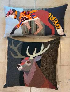 lot 100C image: ENT - Set of 2 Decorative Animal Throw Pillows with Fox and Deer Designs