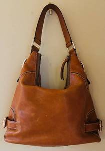 lot 52H image: MBR - Michael Kors Brown Leather Shoulder Bag