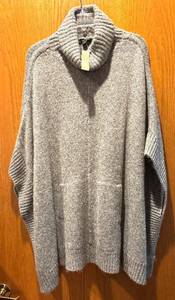 lot 149H image: MBR - J.Crew Gray Turtleneck Sweater Poncho Size S-M