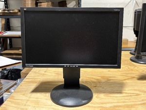 lot 18 image: VG2027 WM Computer Monitor 20