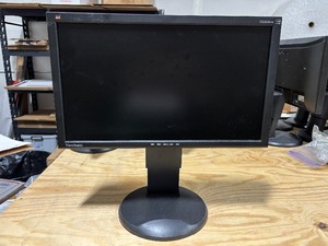 lot 24 image: VG2028 WM Computer Monitor 20