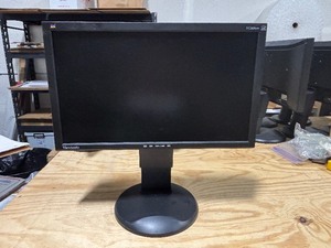 lot 27 image: VG2028 WM Computer Monitor 20