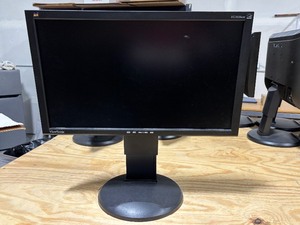 lot 35 image: VG2028 WM Computer Monitor 20