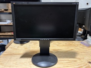 lot 26 image: VG 2028 WM computer Monitor 20