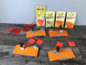 lot 253 image: Fishing Planer Boards - Fish Seekers - Slick Directional Diver & Lady Go Divers