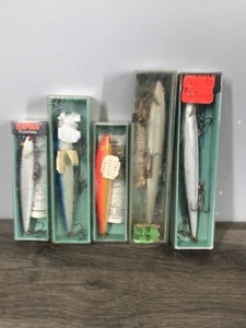 lot 258 image: Lot of 5 Collectible Rapala Fishing Lures in Boxes - see description for more info