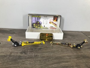 lot 275 image: Racing Champions Matco Eddie Hill NHRA 2 Car Dragster Die Cast Set - 10th Anniversary - 1 of 10,000