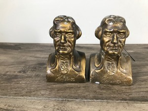 lot 289 image: Vintage Cast Aluminum Thomas Jefferson Book Ends