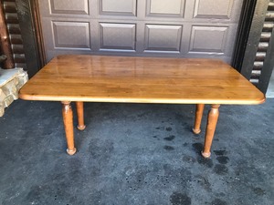 lot 11 image: Solid Wood Table with Drop Down Leafs - Smoke Free