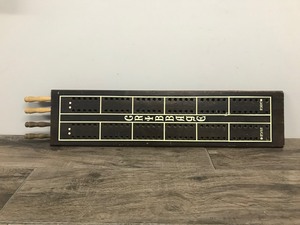 lot 309 image: Large Cribbage Board