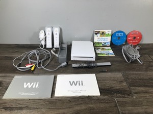 lot 312 image: Nintendo Wii Console and Accessories