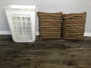 lot 318 image: Laundry Basket & 2 Pillows