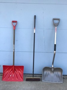 lot 330 image: 2 - Snow Shovels & 1 Scrub Brush (12)