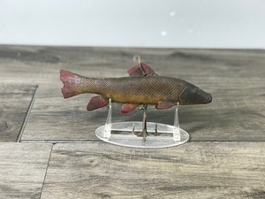 lot 371 image: Vintage Rubber Spearing Decoy with Treble Hook & Harness - 8.25 long