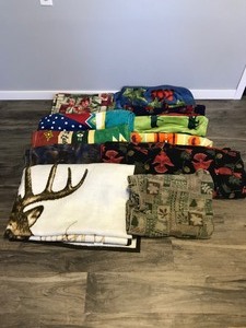 lot 387 image: Lot of 11 Blankets