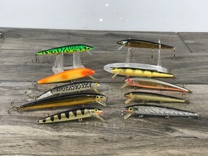 lot 393 image: Lot of 10 Fishing Lures - see description for more info
