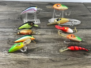 lot 395 image: Lot of 10 Fishing Lures - see description for more info