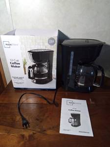 lot 140 image: Coffee pot