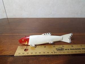 lot 150 image: Signed hand carved wood fish spearing decoy with metal fins by J M