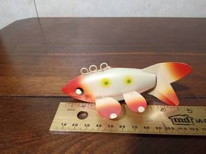 lot 153 image: Signed hand carved wood fish spearing decoy by Brad Lange