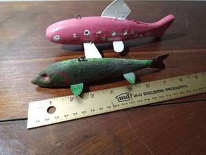 lot 160 image: 2 hand carve wood fish spearing decoys with metal fins