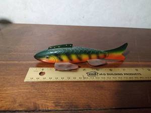 lot 175 image: Hand carved wood fish decoy with metal fins