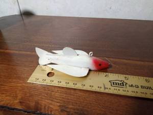 lot 180 image: Hand carved wood fish spearing decoy with metal fins