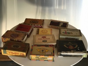 lot 447 image: Lot of Collectible Cigar Boxes